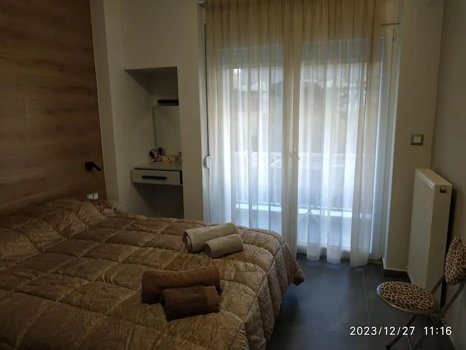 Artemis Luxury Suite In Iktinou Pedestrian & Mitropolitou Iossif Area Thessaloniki 0*,
