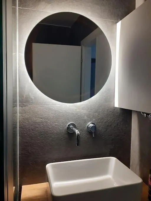 Artemis Luxury Suite In Iktinou Pedestrian & Mitropolitou Iossif Area Thessaloniki