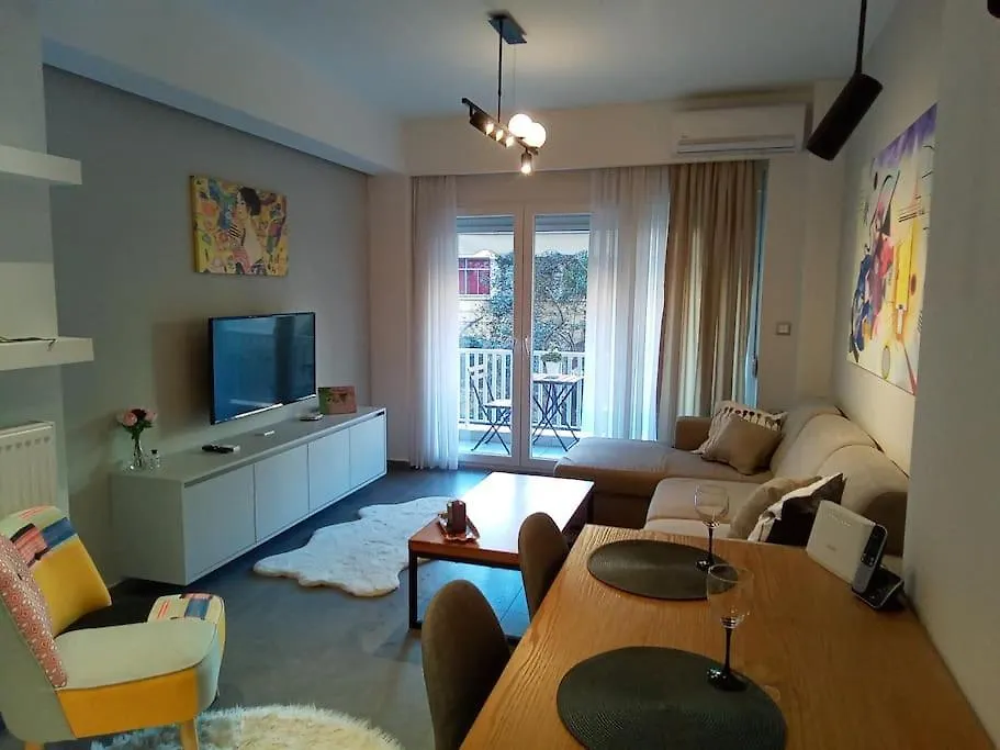 Artemis Luxury Suite In Iktinou Pedestrian & Mitropolitou Iossif Area Thessaloniki