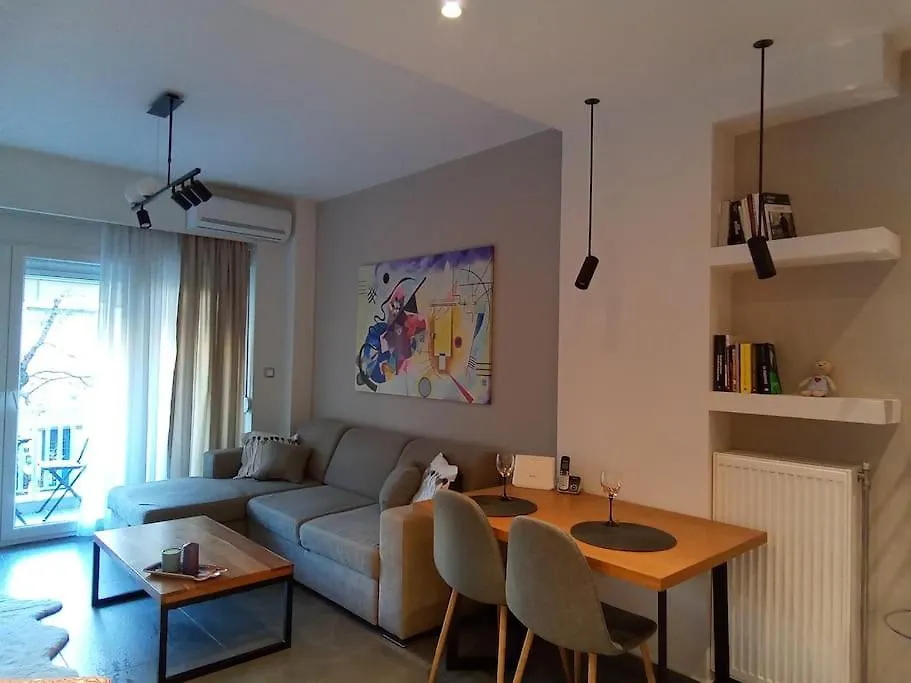 Artemis Luxury Suite In Iktinou Pedestrian & Mitropolitou Iossif Area Thessaloniki Apartment